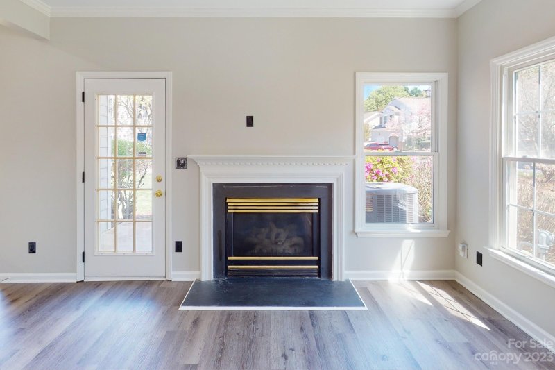 Property image 4 at 8604 Fox Chase Lane, Charlotte, NC 28269