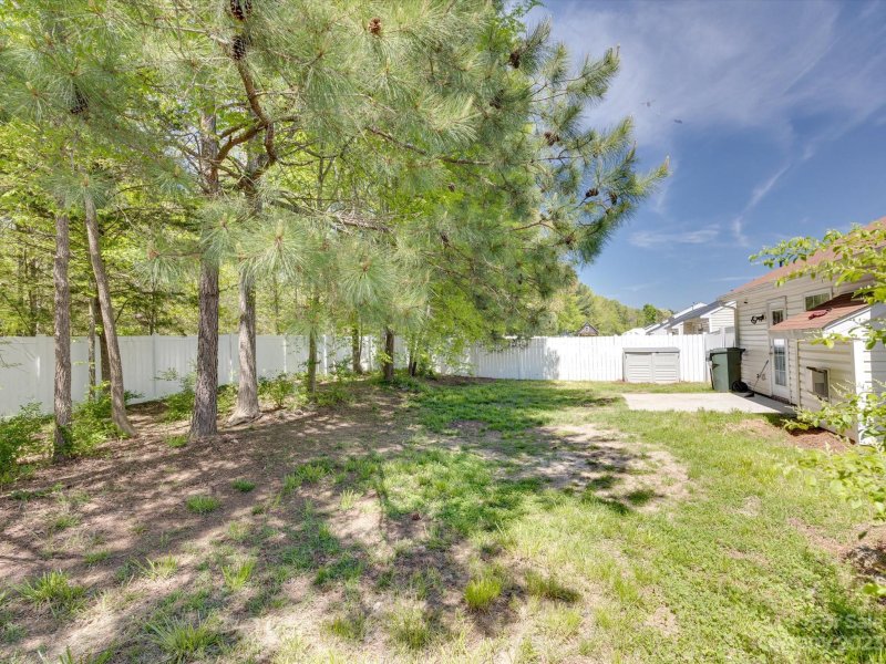 Property image 2 at 1300 Shenandoah Circle, Rock Hill, SC 29730