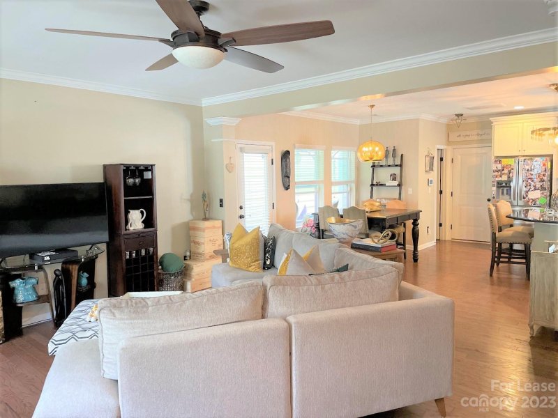 Property image 3 at 19029 Park Terrace Lane, Davidson, NC 28036