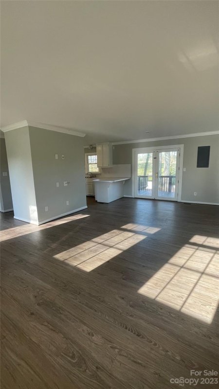 Property image 4 at 1520 Castell Lane, Hickory, NC 28601