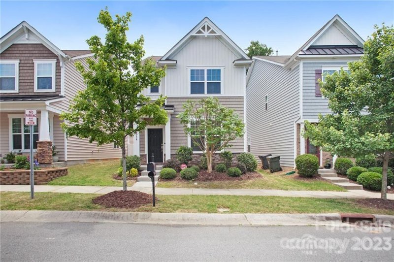 13134 Heath Grove Drive