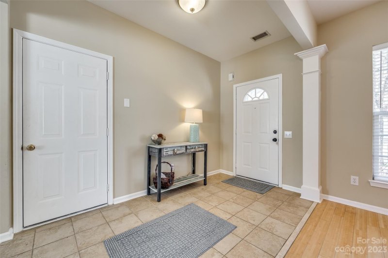 Property image 5 at 6919 Beverly Springs Drive, Charlotte, NC 28270