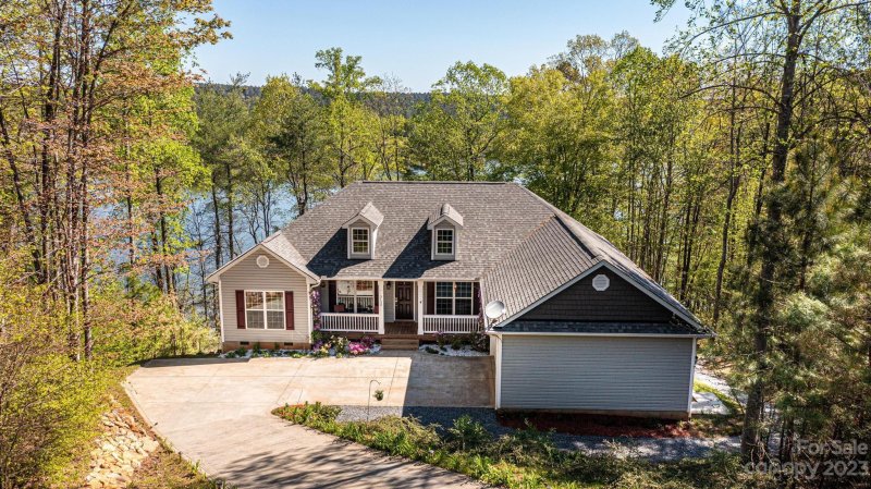 3133 High Vista Court