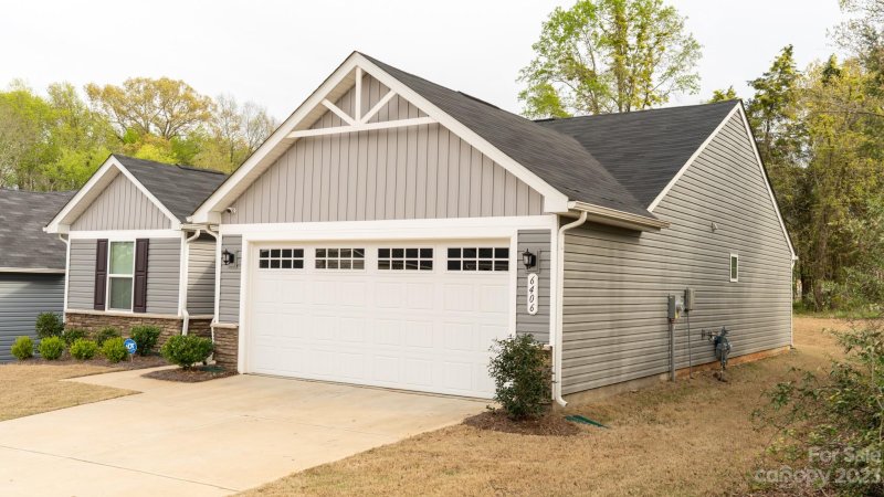Property image 2 at 6406 Brawley Ann Drive, Charlotte, NC 28215