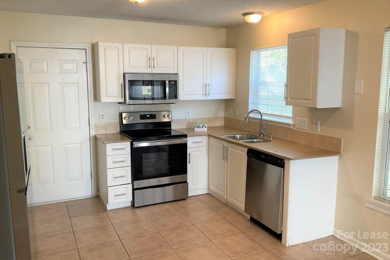 Property image 5 at 14312 Southbridge Forest Drive, Charlotte, NC 28273