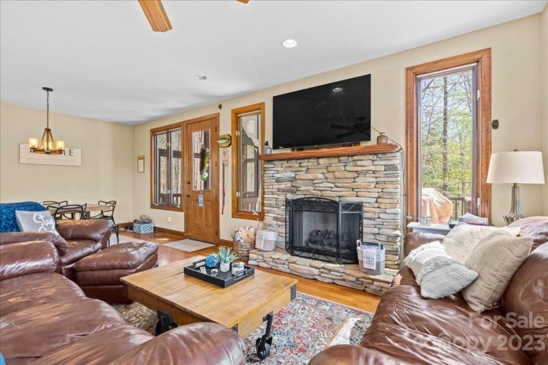 Property image 4 at 184 Deep Woods Lane, Saluda, NC 28773