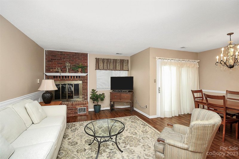 Property image 3 at 937 Sardis Cove Drive, Charlotte, NC 28270