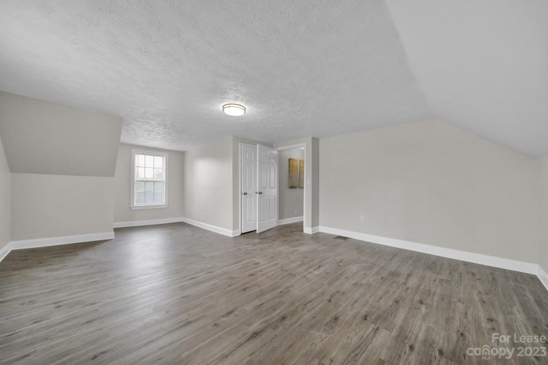 Property image 4 at 1002 W 2nd Avenue, Gastonia, NC 28052