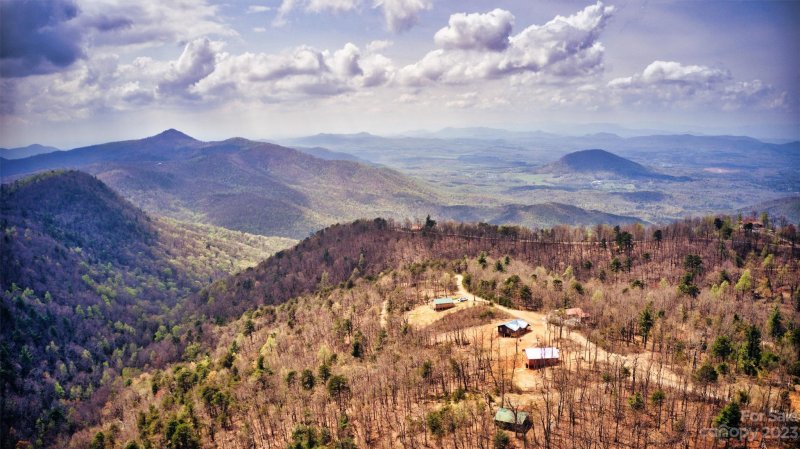 Property image 3 at 7033 Martin Lane, Morganton, NC 28655