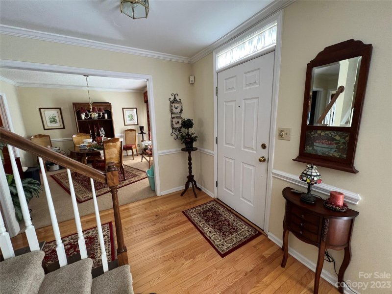 Property image 3 at 729 Grays Creek Lane, Charlotte, NC 28214