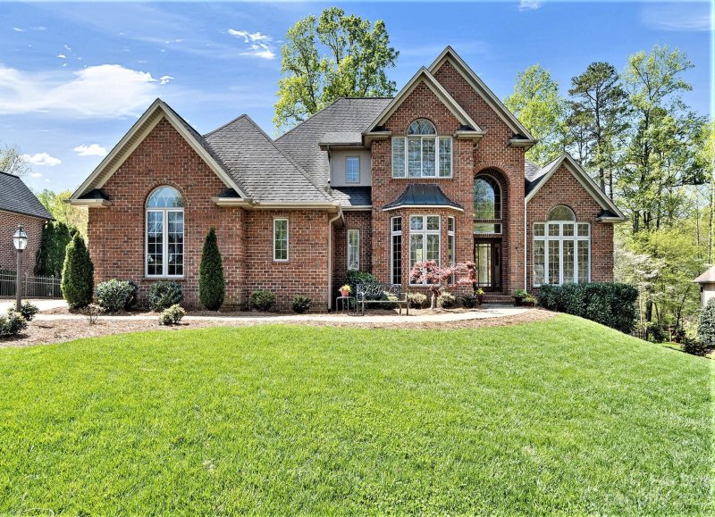 Property image 3 at 506 7th Street, Conover, NC 28613