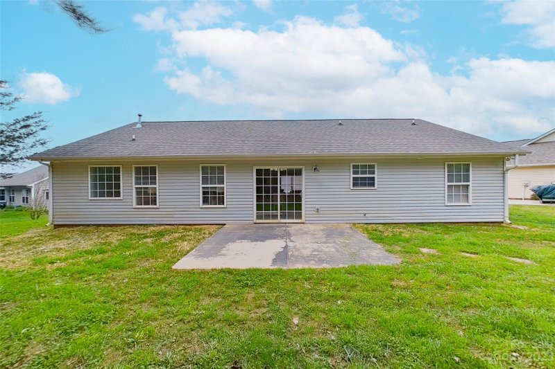 Property image 5 at 546 Pennyfields Lane, Clover, SC 29710