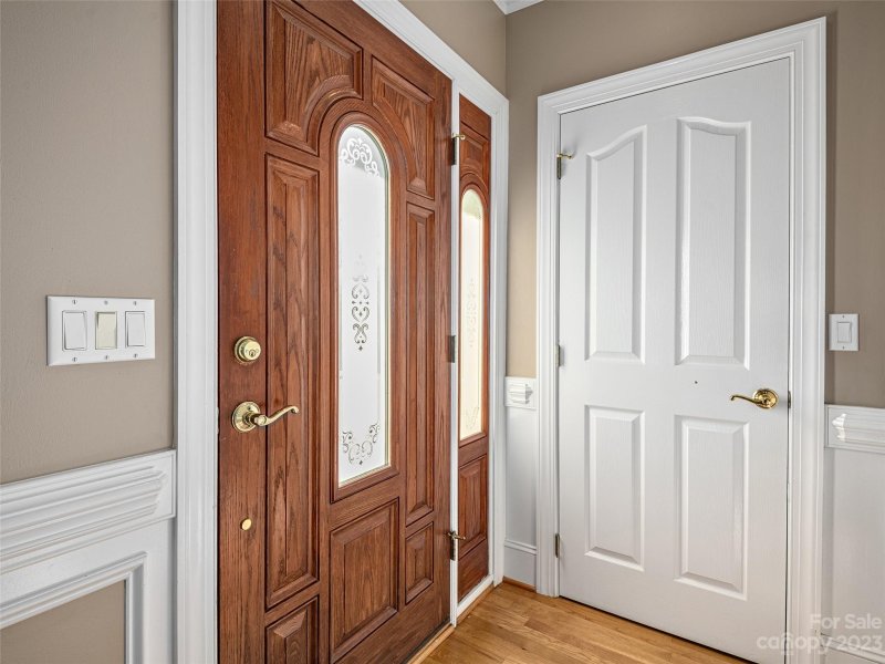 Property image 2 at 8 Flowering Cherry Drive, Asheville, NC 28805