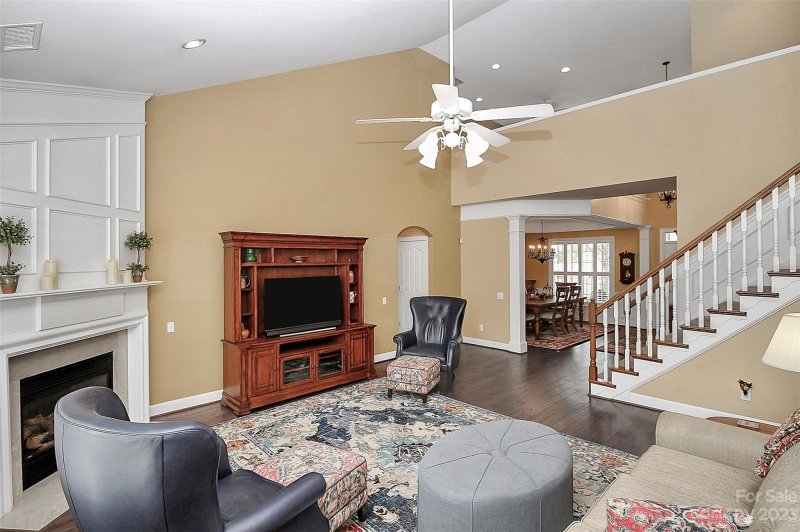 Property image 4 at 320 Falesco Lane, Matthews, NC 28105