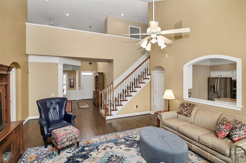 Property image 5 at 320 Falesco Lane, Matthews, NC 28105