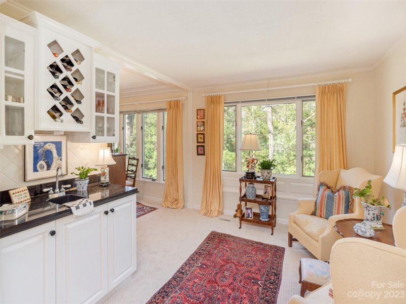 Property image 5 at 462 Crowfields Drive, Asheville, NC 28803