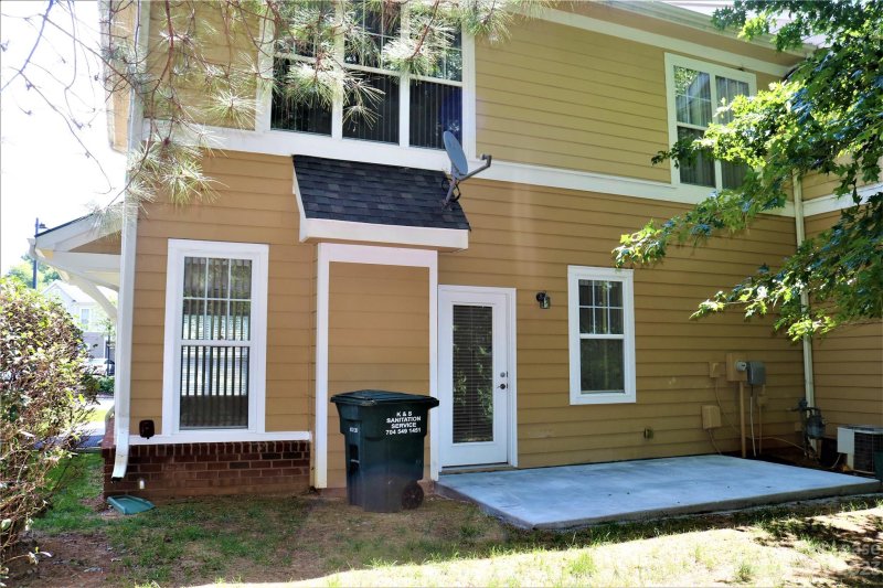 Property image 2 at 15224 Coventry Court Lane, Charlotte, NC 28277