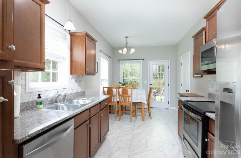 Property image 5 at 281 Makayla Court, Fort Mill, SC 29715