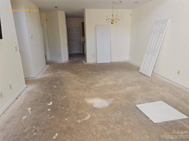 Property image 2 at 3911 Glenlea Commons Drive, Charlotte, NC 28216