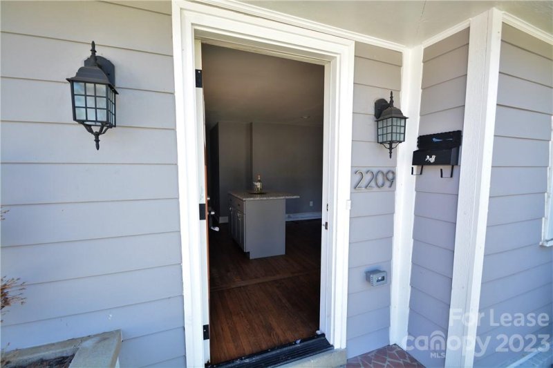 Property image 5 at 2209 Camp Greene Street, Charlotte, NC 28208