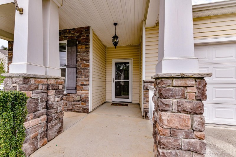 Property image 2 at 868 Ivy Trail Way, Fort Mill, SC 29715