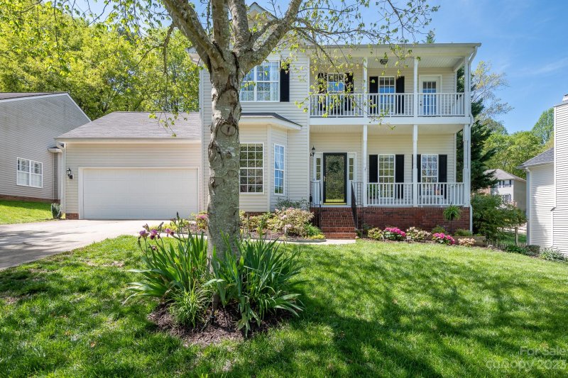 Property image 2 at 12611 Vantage Point Lane, Huntersville, NC 28078