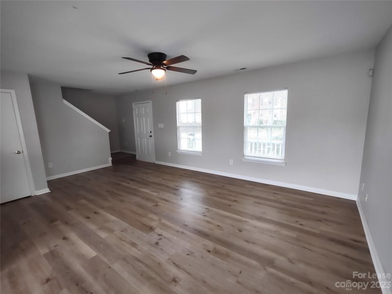 Property image 2 at 2111 Pimpernel Road, Charlotte, NC 28213