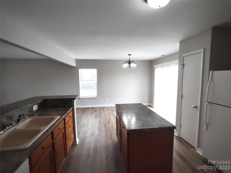 Property image 4 at 2111 Pimpernel Road, Charlotte, NC 28213