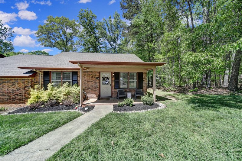 108 Ashleigh Court