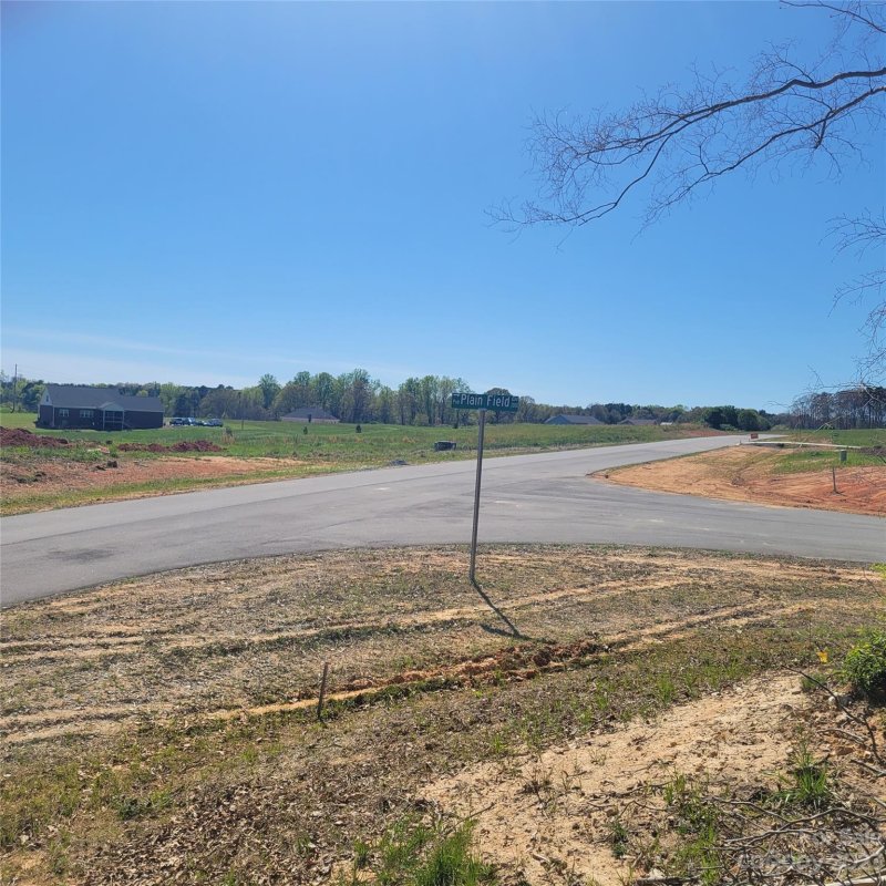 Property image 2 at 2000 Plainfield Drive, Bessemer City, NC 28016