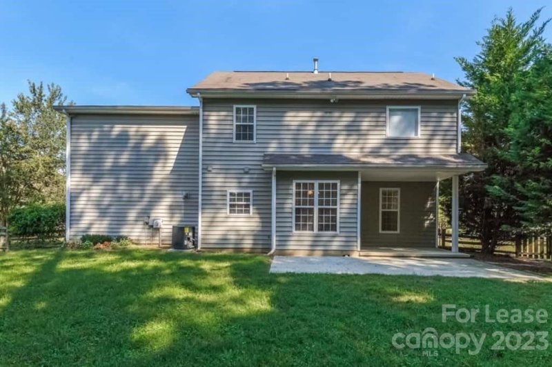Property image 3 at 16108 Wrights Ferry Road, Charlotte, NC 28278