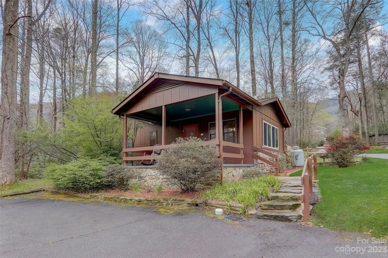 Property image 4 at 277 Twinbrook Lane, Maggie Valley, NC 28751