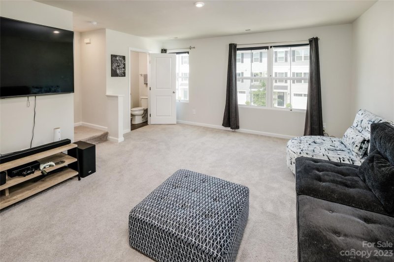 Property image 3 at 2703 Sydney Overlook Lane, Charlotte, NC 28269