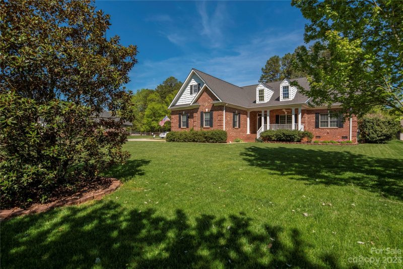 Property image 3 at 7275 Woodcock Trail, Stanley, NC 28164