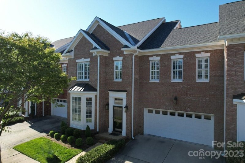 Property image 2 at 4409 Mickleton Road, Charlotte, NC 28226