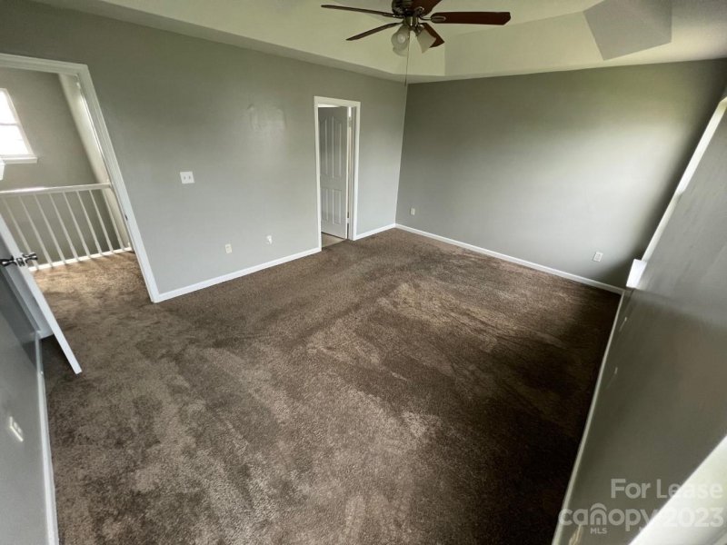 Property image 5 at 6613 Blythedale Drive, Charlotte, NC 28213