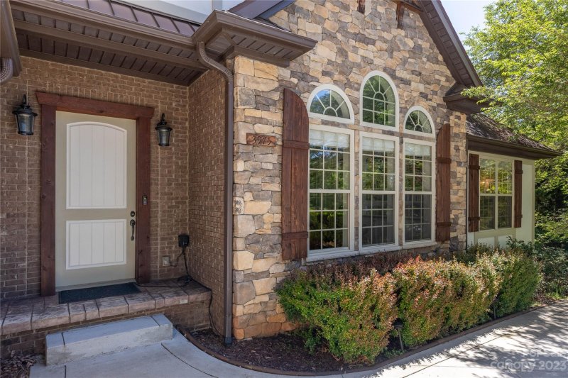 Property image 3 at 3975 Plantation Drive, Morganton, NC 28655