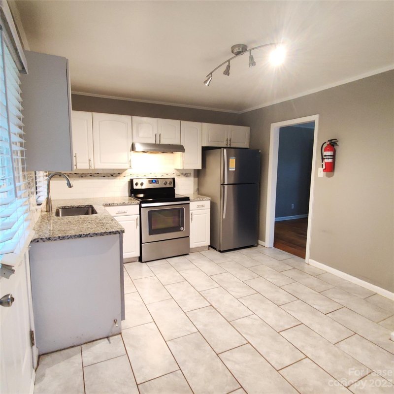 Property image 2 at 2105 Jennie Linn Drive, Charlotte, NC 28215