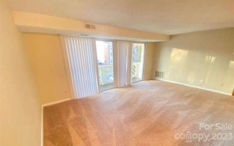 Property image 4 at 9530 Shannon Green Drive, Charlotte, NC 28213