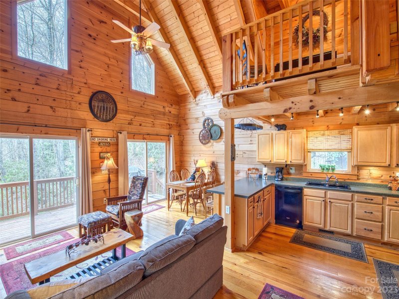 Property image 3 at 499 Jonathan Trail, Maggie Valley, NC 28751
