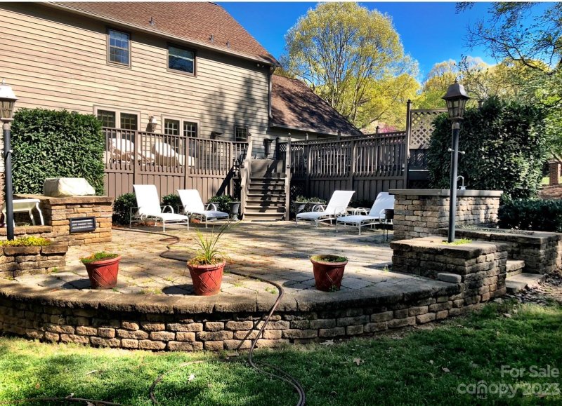 Property image 2 at 10301 Doylestown Road, Matthews, NC 28105