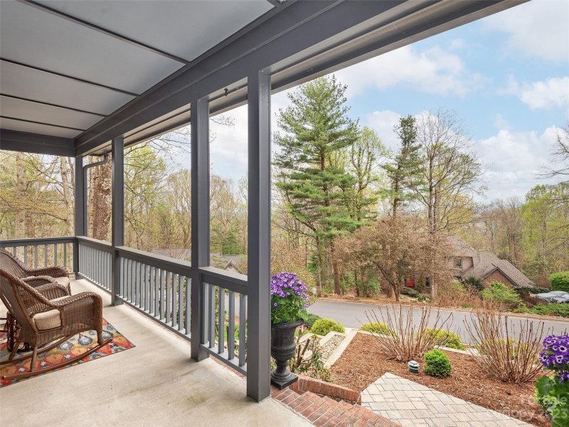 Property image 4 at 109 Galloway Drive, Asheville, NC 28803