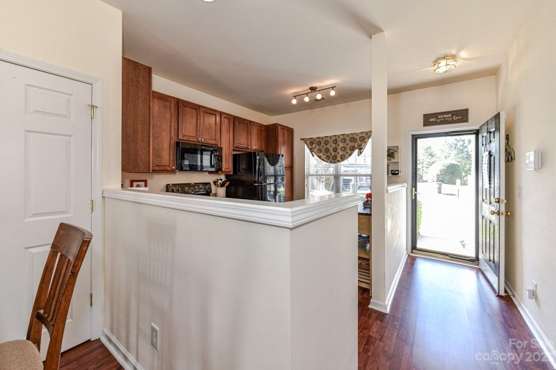 Property image 5 at 209 Tail Race Lane, Fort Mill, SC 29715