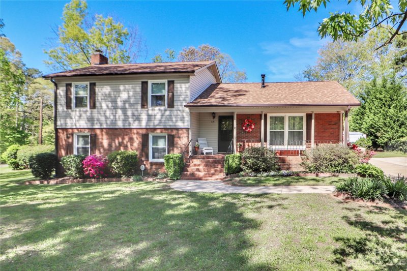 Property image 2 at 1141 Fieldstone Road, Mooresville, NC 28115