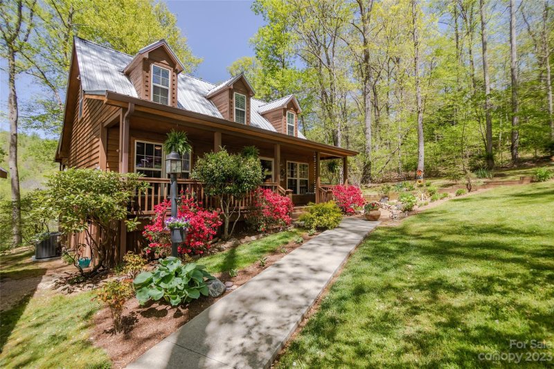 Property image 5 at 307 Blue Rock Road, Hendersonville, NC 28792