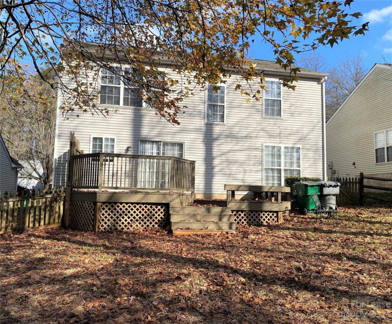 Property image 2 at 1527 Rumstone Lane, Charlotte, NC 28262