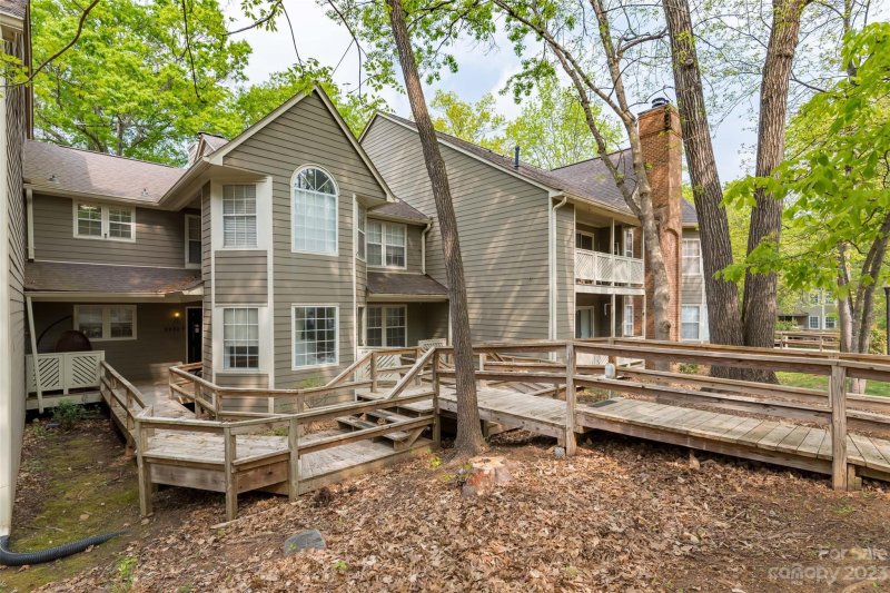 Property image 2 at 5922 Graygate Lane, Charlotte, NC 28210