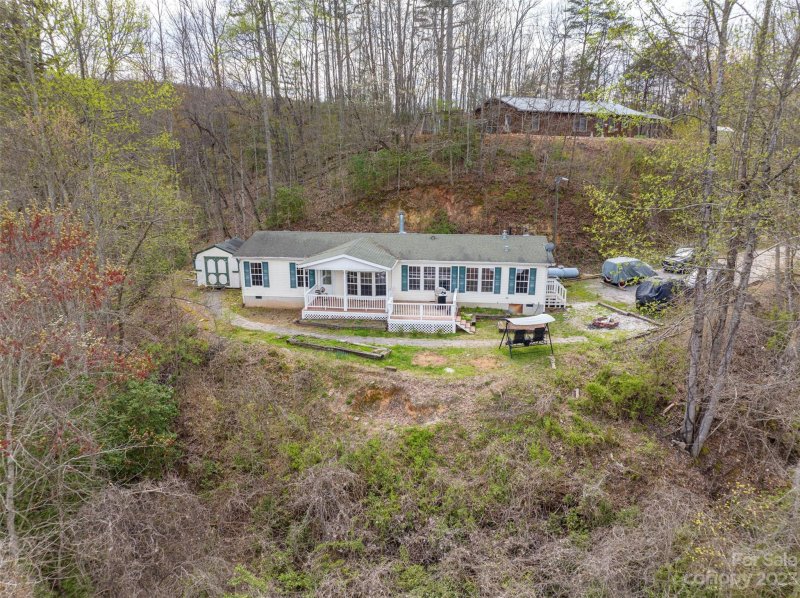 Property image 3 at 100 Ridgeway Drive, Bryson City, NC 28713