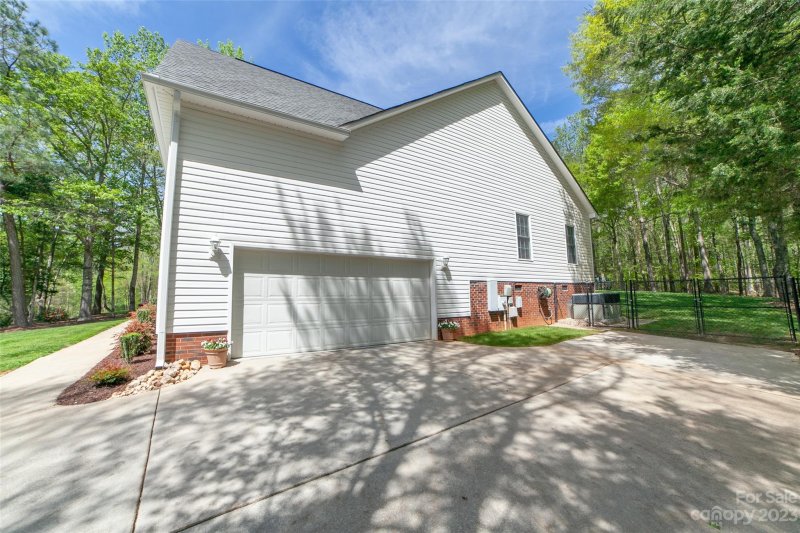 Property image 3 at 283 Rippling Creek Drive, York, SC 29745