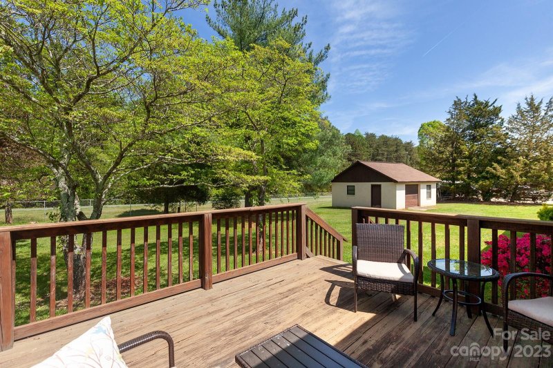 Property image 3 at 109 Greendale Drive, Mount Holly, NC 28120